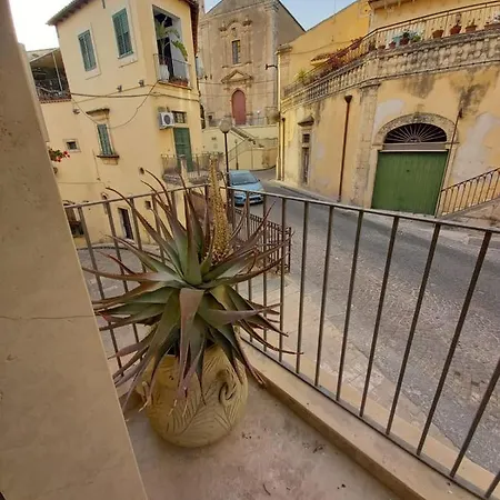 La Finestra Su 4* Noto