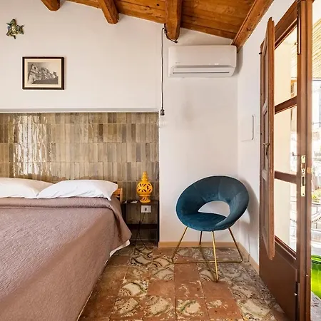 La Finestra Su Guest house 3*
